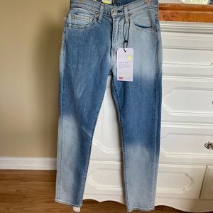 Levi’s 512 Slim Taper Fit Men’s Jeans | 28 x 30